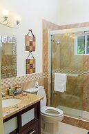 Tropical Luxury Dreams