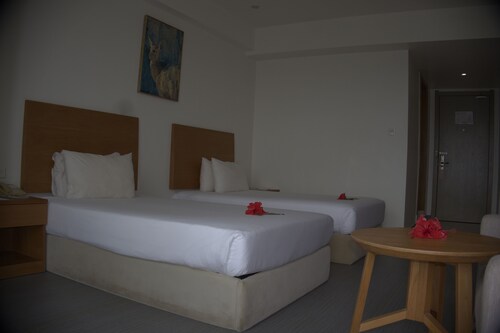 Nalagi Hotel