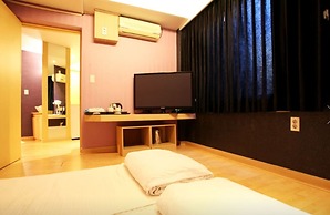 We Motel