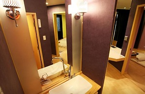 We Motel