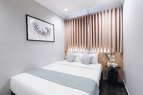 Harbour Ville Hotel Hamilton - Lavender
