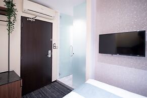 Harbour Ville Hotel Hamilton - Lavender
