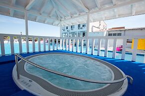 Flamingo resort
