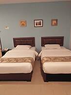Tiong Hua Hotel