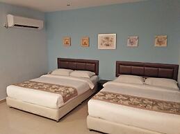 Tiong Hua Hotel