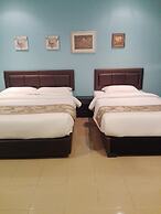 Tiong Hua Hotel