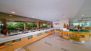 Kuta Galleria Hotel