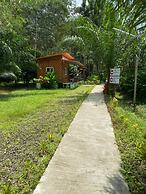 Khaosok Bamboo Huts Resort