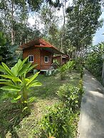 Khaosok Bamboo Huts Resort