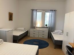 Hållsta Home Vandrarhem - Hostel