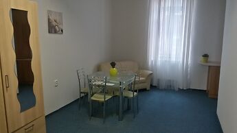 Hotel Club Trio