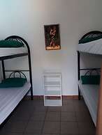 Accoustix Backpackers Lodge