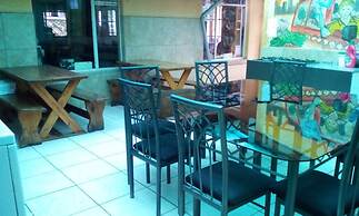 Accoustix Backpackers Lodge