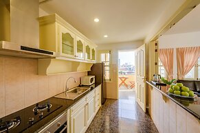 City View Apartment