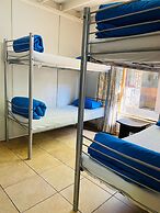 Rosebank Lodge & Backpacker