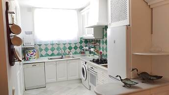 Spacious Family Benahavis Retreat