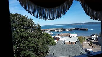 Hillside Landing B&B