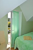 Guest House Na Lugu