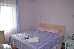 Guest House Na Lugu