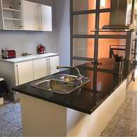 Luxurious City Centre Penthouse
