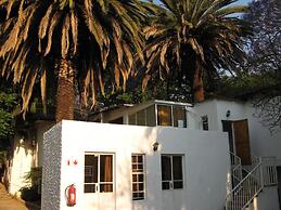 Rosebank Boarding Hostel