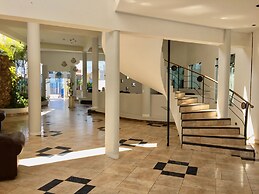 Embassy Beach Hotel