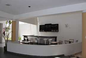 Embassy Beach Hotel