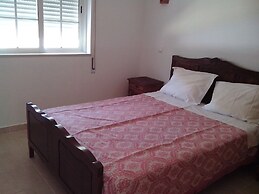 Deluxe Apartment with 1 Room E - 1 Br apts