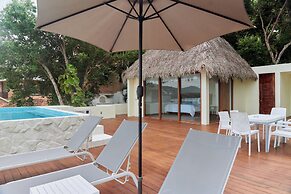 Ysuri Sayulita - Beachfront Hotel
