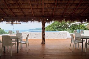 Ysuri Sayulita - Beachfront Hotel