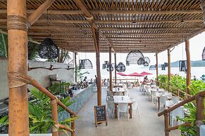 Ysuri Sayulita - Beachfront Hotel