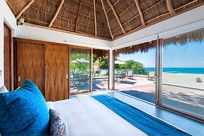Ysuri Sayulita - Beachfront Hotel