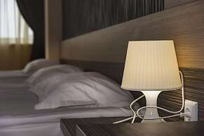 City Hotel