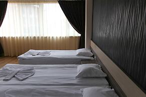 City Hotel