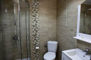 City Hotel