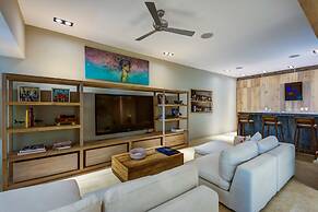 Downtown Villa