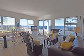 Dolphin House Apartments