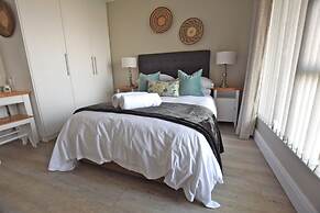 Dolphin House Apartments
