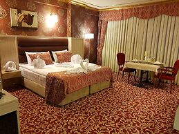 Savona Otel