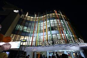 M Crown Hotel