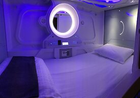 Atlantis Pods at Chinatown
