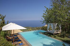 Villa Theoni