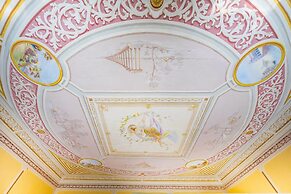 Pepito Palace