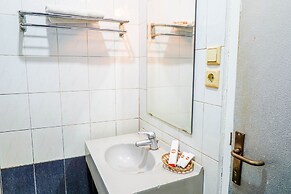 Collection O 1452 Hotel Utari