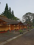 Hotel Cisarua Indah