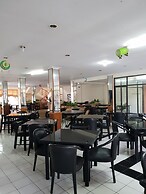 Hotel Cisarua Indah