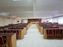 Hotel Cisarua Indah