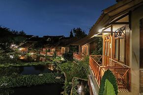 Ahadiat Hotel & Bungalow