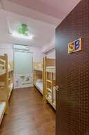 GoldenHouse Hostel