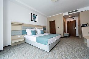 Hotel Manor